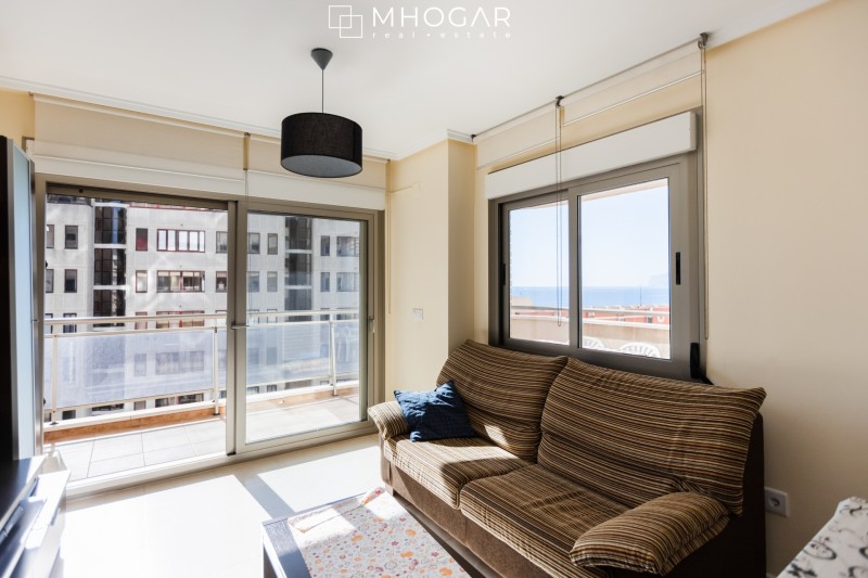 Calpe - Beautiful apartment located in the second line of the beach for sale!